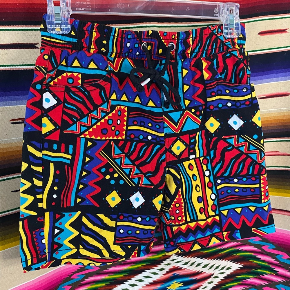 SOLD 90s VINTAGE FUNKY GEOMETRIC SHORTS